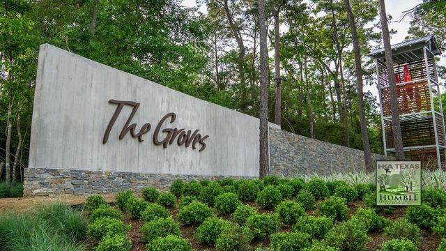 12515 Pierson Hollow Drive, Humble, TX 77346