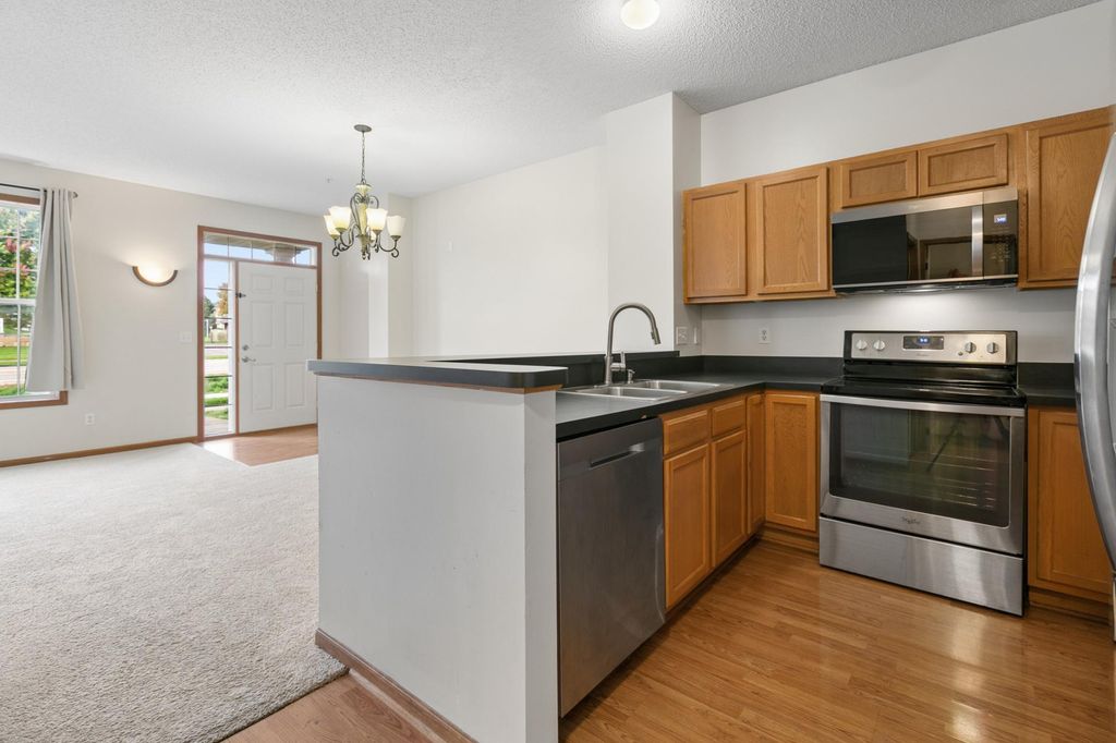 7310 Bunker Lake Boulevard NW, Ramsey, MN 55303 — photo 3