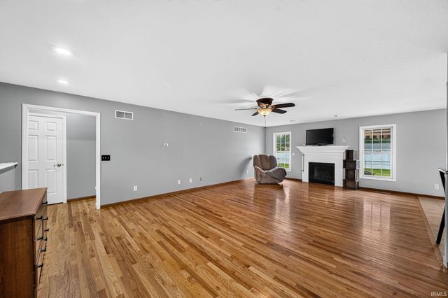 1225 W Rogers Street, Osceola, IN 46561