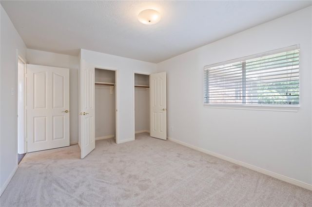 314 Winding Oak Lane S, League City, TX 77573