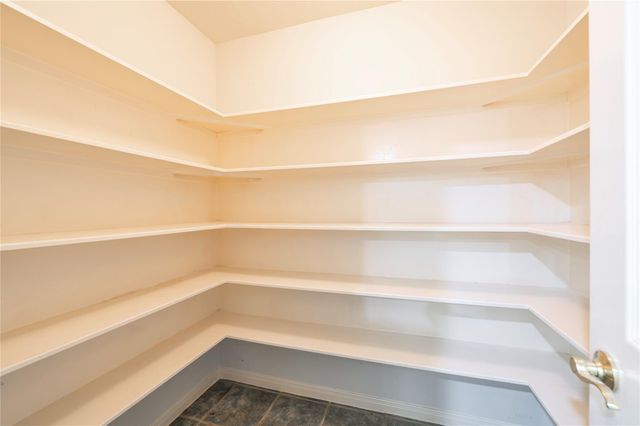 314 Winding Oak Lane S, League City, TX 77573