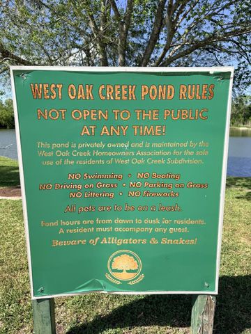 314 Winding Oak Lane S, League City, TX 77573