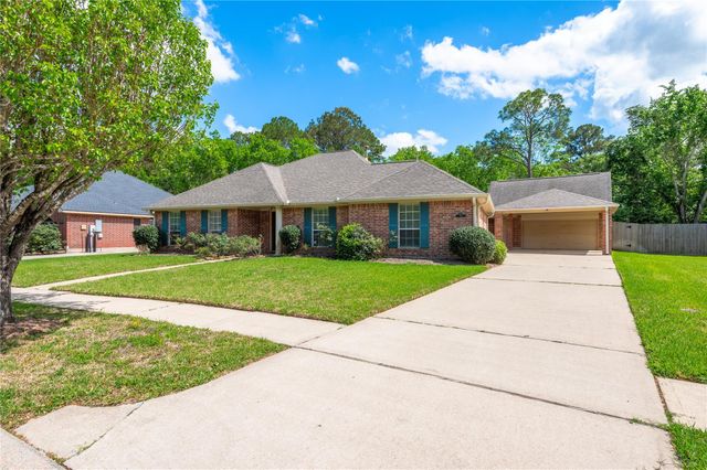 314 Winding Oak Lane S, League City, TX 77573