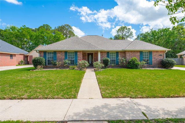 314 Winding Oak Lane S, League City, TX 77573