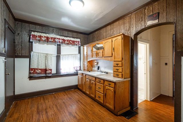 2043 28th STREET, Milwaukee, WI 53208