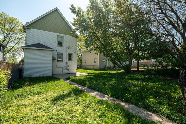 2043 28th STREET, Milwaukee, WI 53208