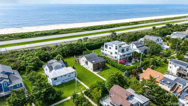 24 Ocean Walk, West Gilgo Beach, NY 11702