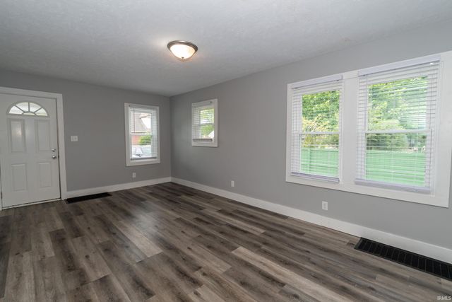 2416 Morton Avenue, Elkhart, IN 46517