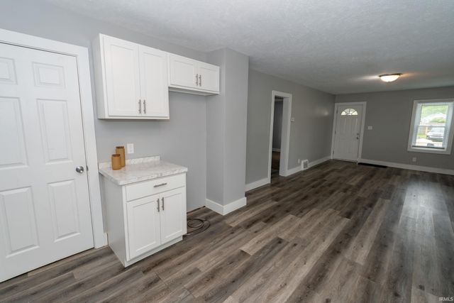 2416 Morton Avenue, Elkhart, IN 46517