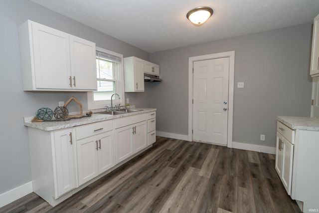 2416 Morton Avenue, Elkhart, IN 46517