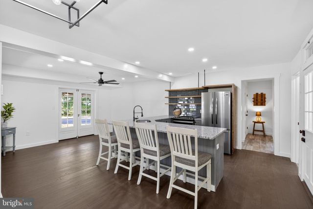 70 PARK LN, Earleville, MD 21919