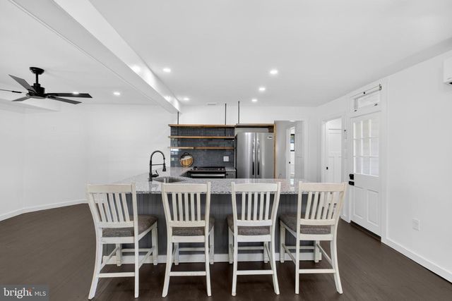 70 PARK LN, Earleville, MD 21919