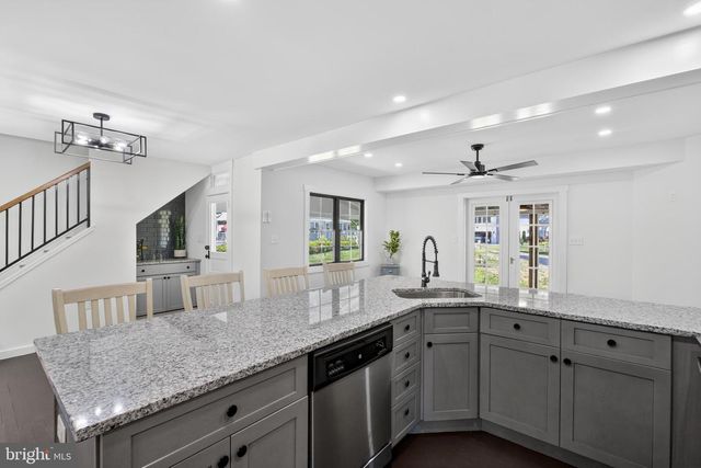 70 PARK LN, Earleville, MD 21919