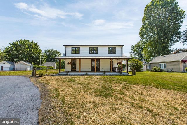 70 PARK LN, Earleville, MD 21919