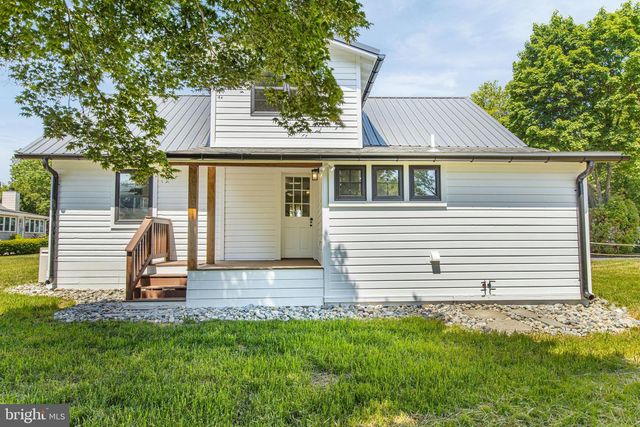70 PARK LN, Earleville, MD 21919
