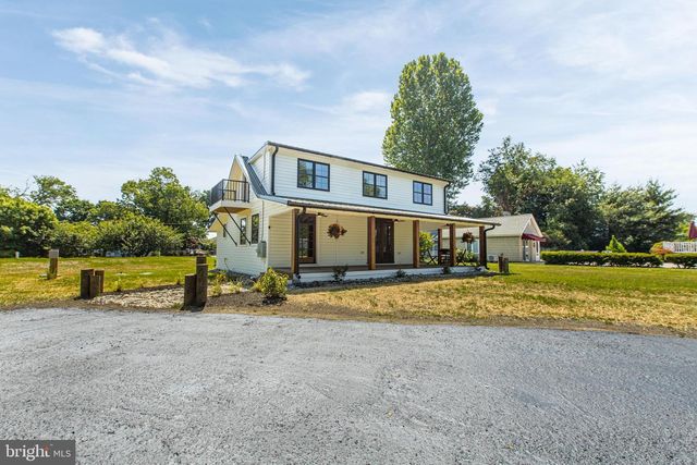 70 PARK LN, Earleville, MD 21919