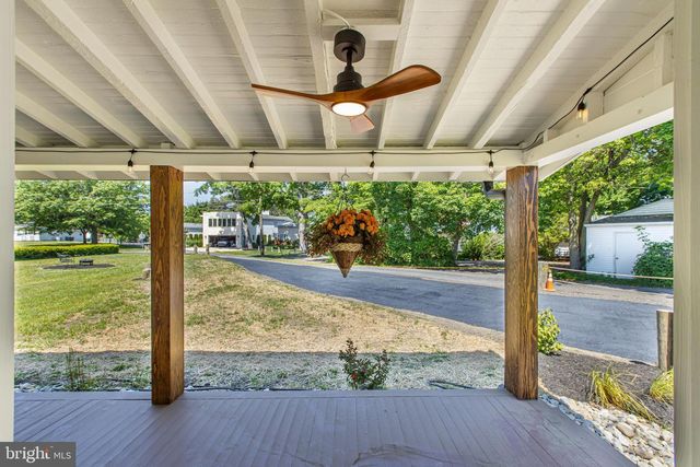 70 PARK LN, Earleville, MD 21919