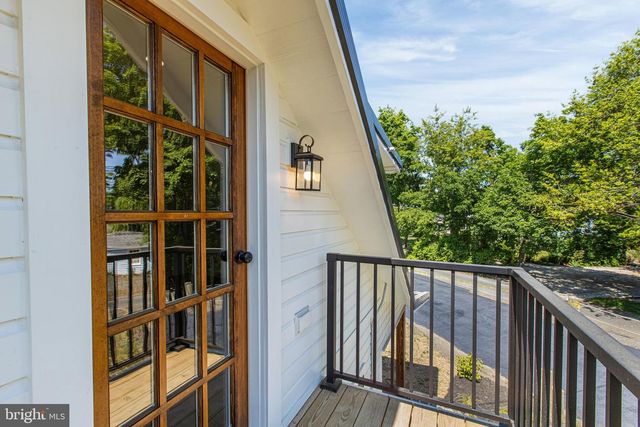 70 PARK LN, Earleville, MD 21919