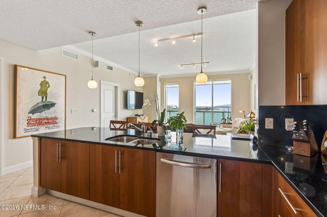 1431 RIVERPLACE Boulevard 1008, Jacksonville, FL 32207
