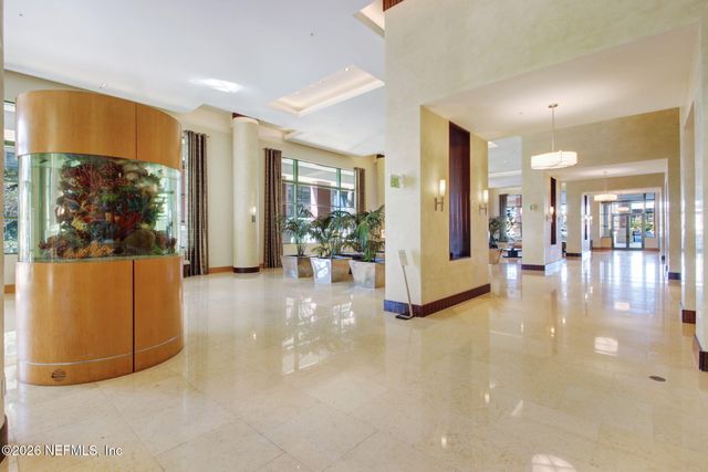 1431 RIVERPLACE Boulevard 1008, Jacksonville, FL 32207