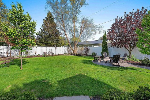 300 3RD STREET, Oconto, WI 54153