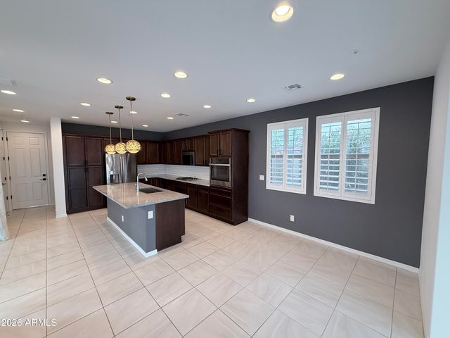 31766 N 24th Drive, Phoenix, AZ 85085
