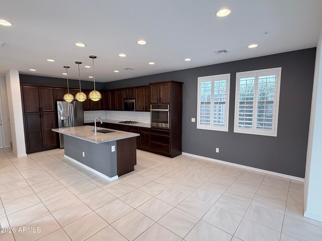 31766 N 24th Drive, Phoenix, AZ 85085