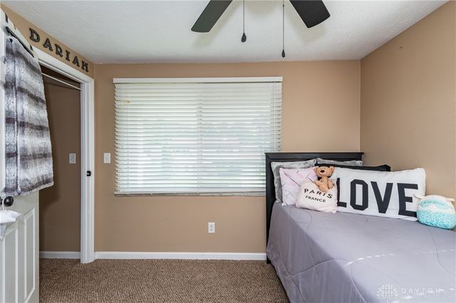 6520 Larcomb Drive, Huber Heights, OH 45424