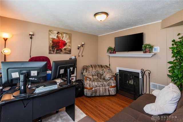 6520 Larcomb Drive, Huber Heights, OH 45424