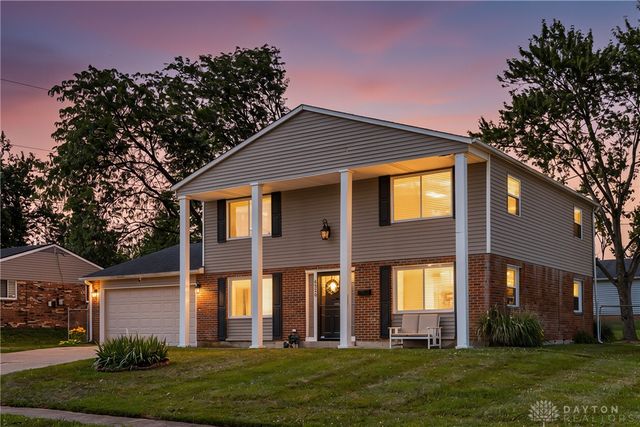 6520 Larcomb Drive, Huber Heights, OH 45424