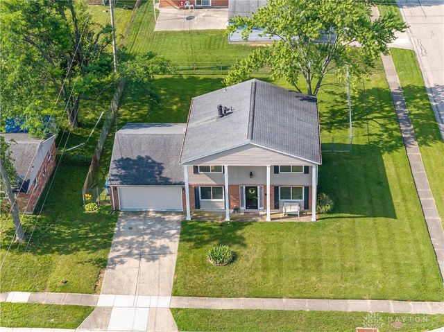 6520 Larcomb Drive, Huber Heights, OH 45424