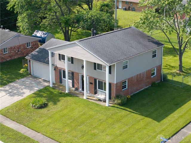6520 Larcomb Drive, Huber Heights, OH 45424