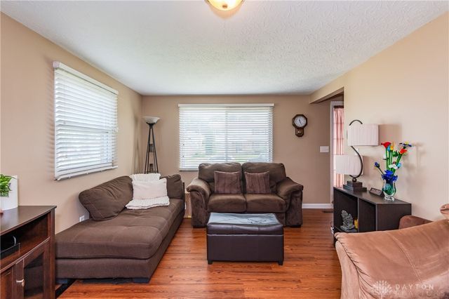 6520 Larcomb Drive, Huber Heights, OH 45424