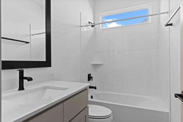 4133 Hidden Autumn Lane, League City, TX 77573