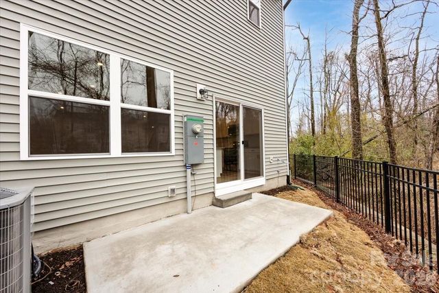 6001 Longar Lane, Charlotte, NC 28269