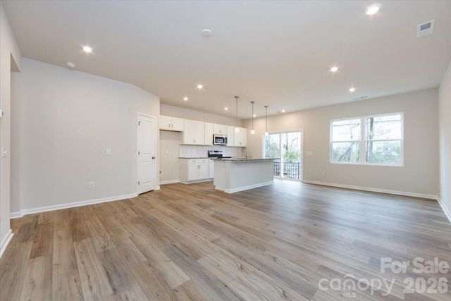6001 Longar Lane, Charlotte, NC 28269