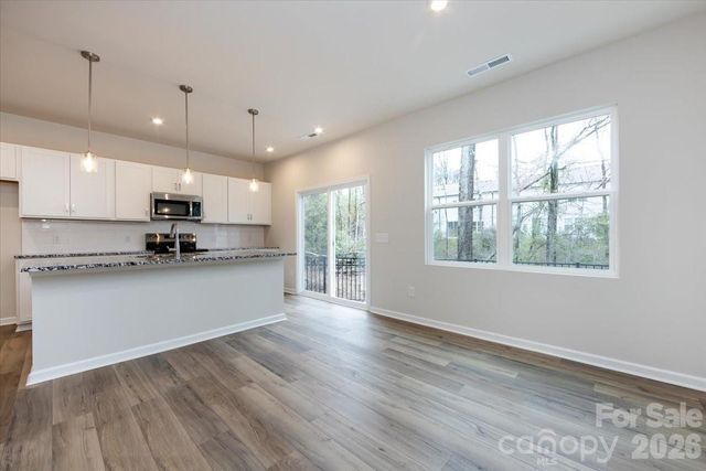 6001 Longar Lane, Charlotte, NC 28269