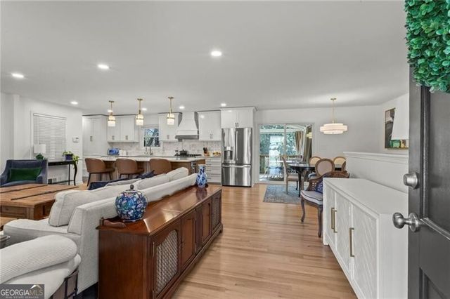 4061 North Cooper Lake Road SE, Smyrna, GA 30082