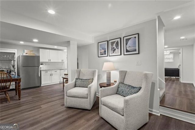 4061 North Cooper Lake Road SE, Smyrna, GA 30082