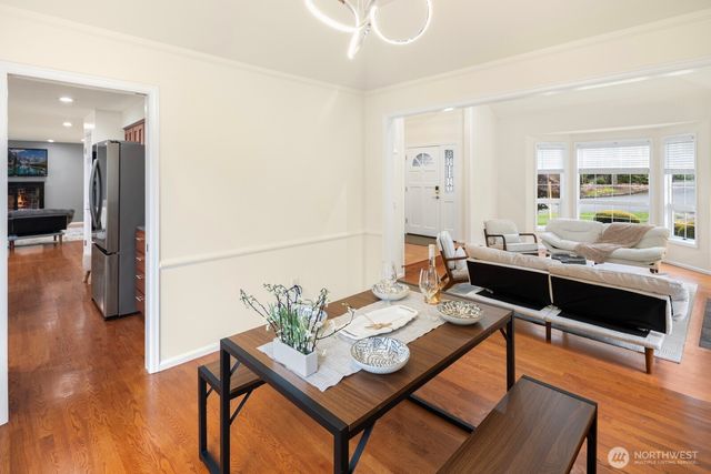 14916 NE 76th Court, Redmond, WA 98052