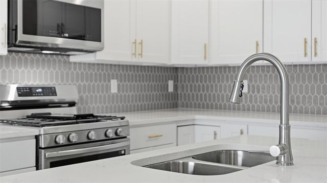 2724 Marra Drive, Hampton, PA 15044