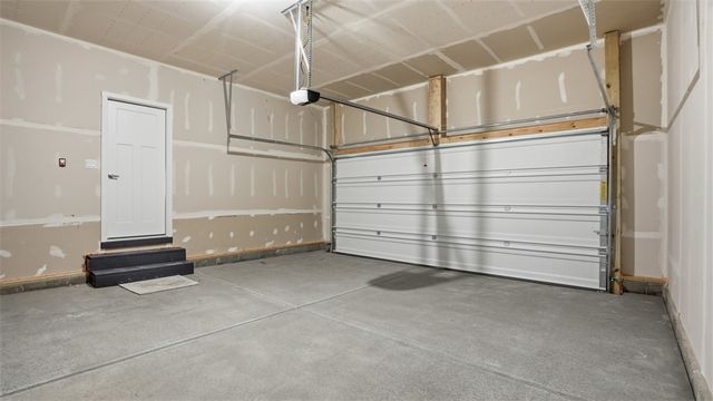 2724 Marra Drive, Hampton, PA 15044