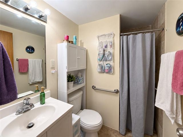 406 Devon Street, Independence, MO 64055