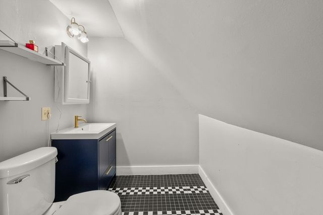 60 Taunton, Boston, MA 02136