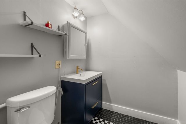 60 Taunton, Boston, MA 02136