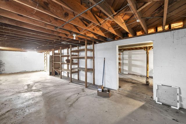 68 W Kanawha Avenue, Columbus, OH 43214