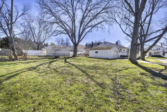 68 W Kanawha Avenue, Columbus, OH 43214