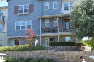 3062 Threecastles Way, Dublin, CA 94568
