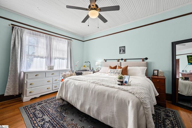 315 N Adair Street, Clinton, SC 29645