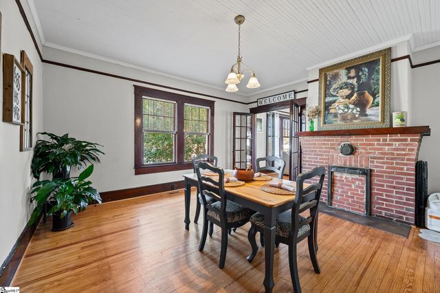 315 N Adair Street, Clinton, SC 29645